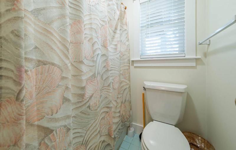 Dolphin's Song -Corolla Villages at Ocean Hill 350 Yds to Beach Pets OK Hot Tub Community Pools - image 10