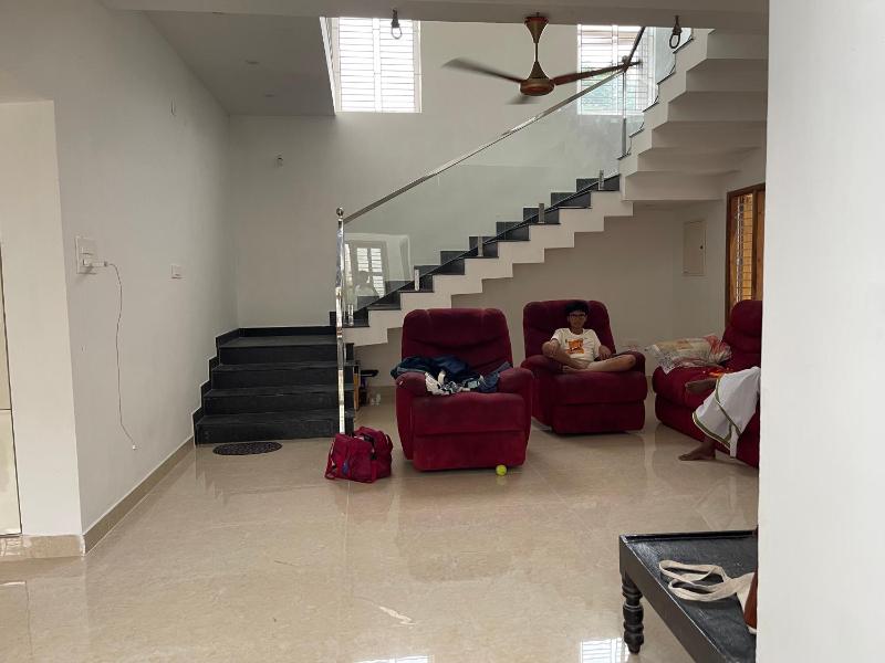 Santhosh Villa Near Langval Mall - image 7