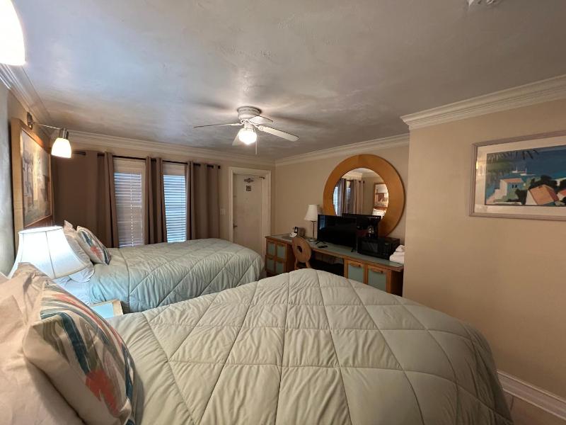 Sea Vista Motel - image 38