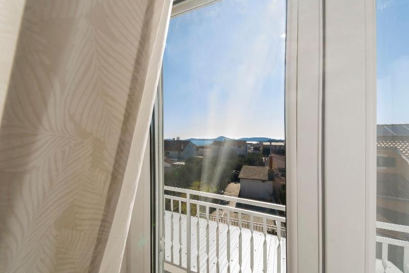 Apartments Skriveni Dvori - image 3
