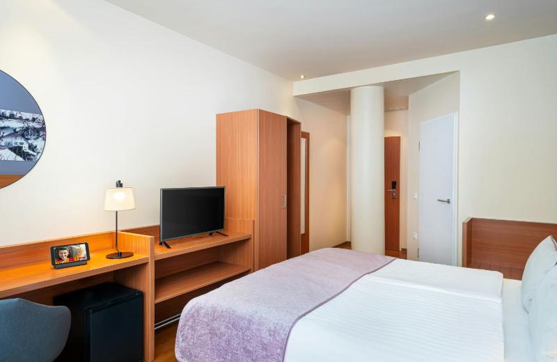 Leonardo Hotel Salzburg City Center - image 9