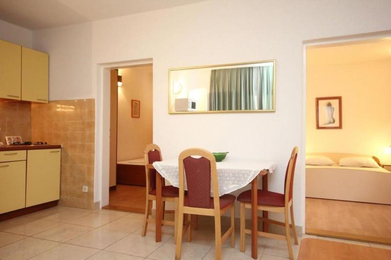 Apartments Tonka - image 19