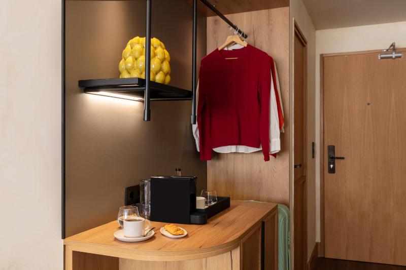 Serenay Malaga Hotel - image 14
