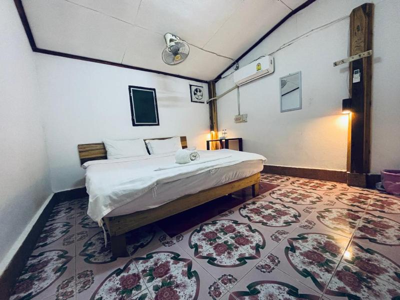Hostel john - image 5