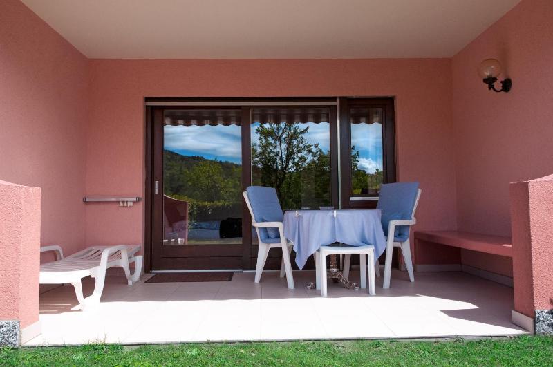Double or Twin Room with Mountain View image 3