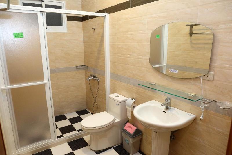 My Starry Bed and Breakfast - image 4