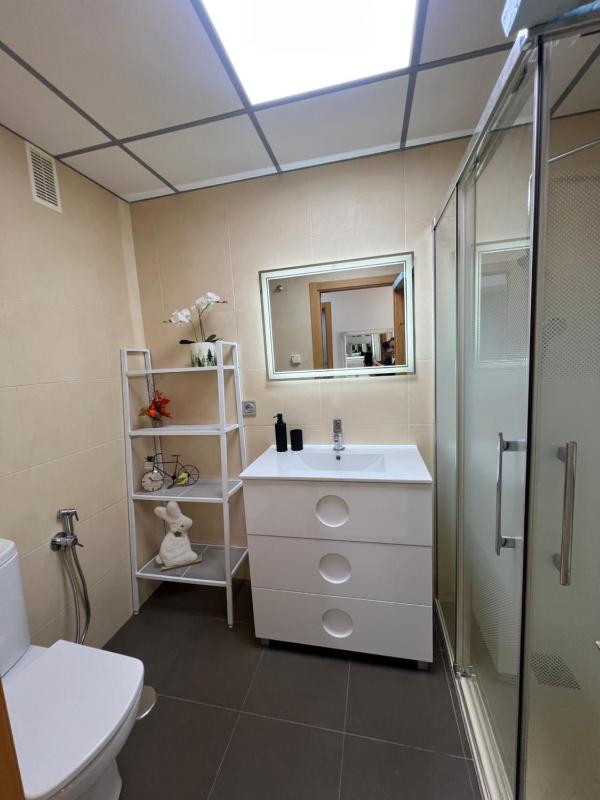 Coblanca 41-spectacular views-gym-heated pool-sauna-jacuzzi-wifi-3 minutes walk from the sear - image 11