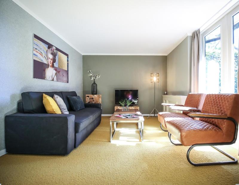 Spacious Suite image 3