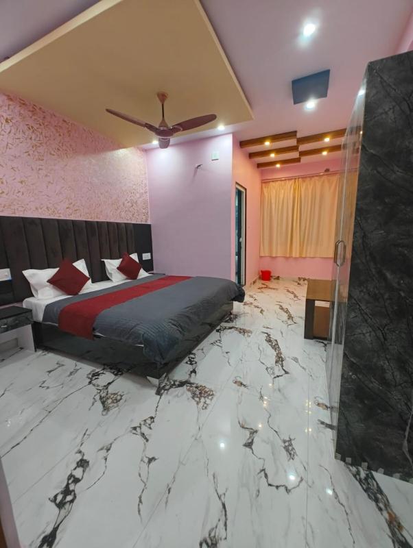 Divine Crest Inn Ayodhya - image 3