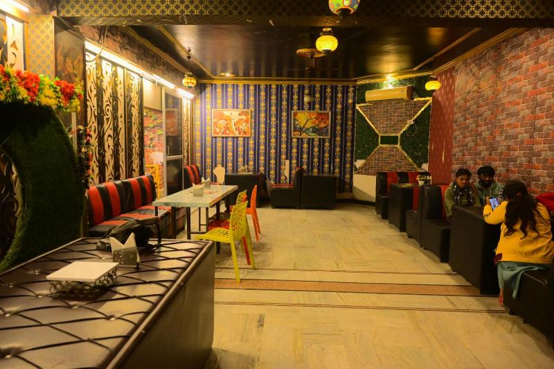 Divine Crest Inn Ayodhya - image 11