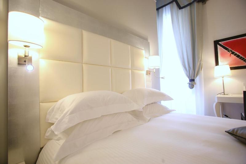 Superior Room with 1 Double Bed image 4