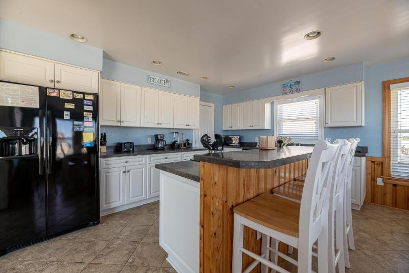 Bre Ales Lighthouse - KDH MP 9 Ocean Views 170 Yds to Beach Elevator Pool Hot Tub Flex Stays - image 7