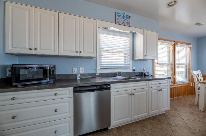 Bre Ales Lighthouse - KDH MP 9 Ocean Views 170 Yds to Beach Elevator Pool Hot Tub Flex Stays - image 11