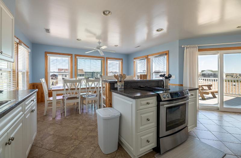 Bre Ales Lighthouse - KDH MP 9 Ocean Views 170 Yds to Beach Elevator Pool Hot Tub Flex Stays - image 16