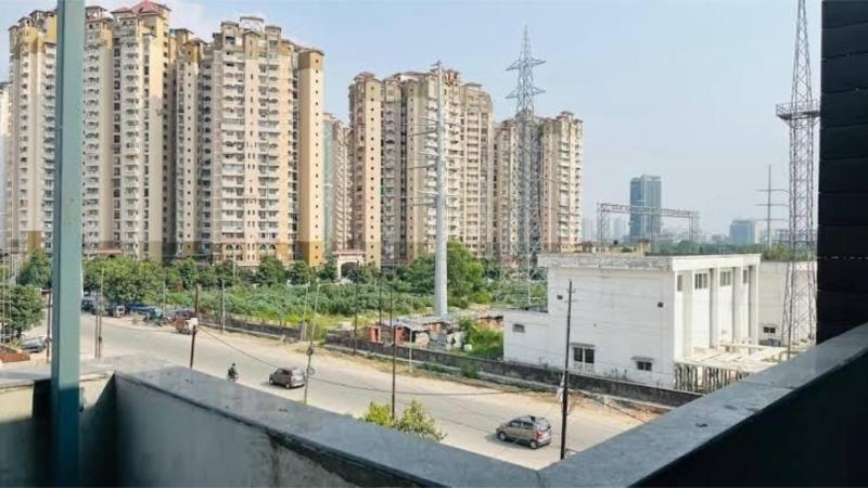 Hotel Green Lotus - image 6