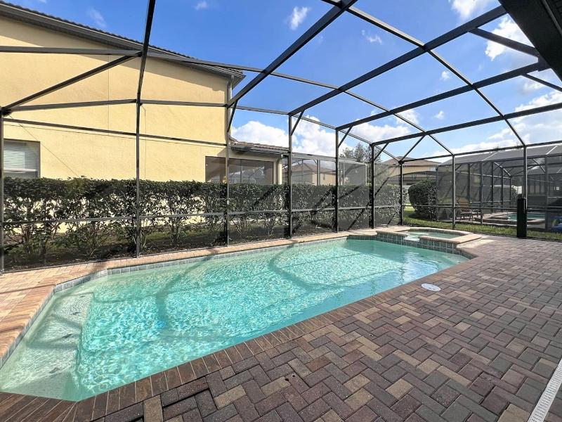 Galactic Retreat Private Pool and Spa Resort Access - image 49