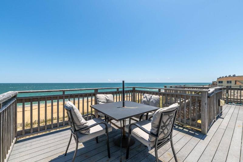 Ocean Song - 2 Bedroom Oceanfront Penthouse Condo in Kill Devil Hills Spacious Layout - image 33