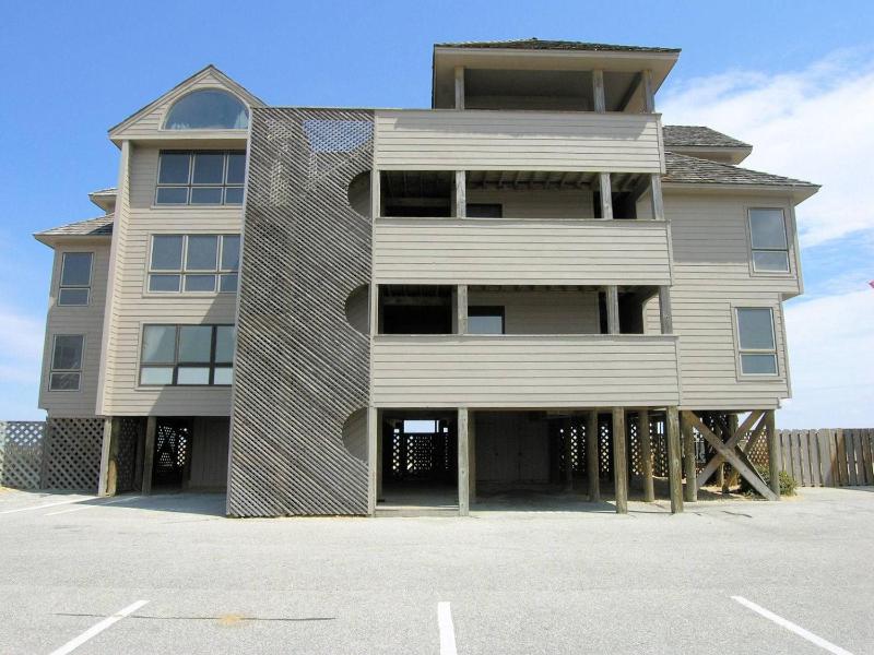 Ocean Song - 2 Bedroom Oceanfront Penthouse Condo in Kill Devil Hills Spacious Layout - image 8