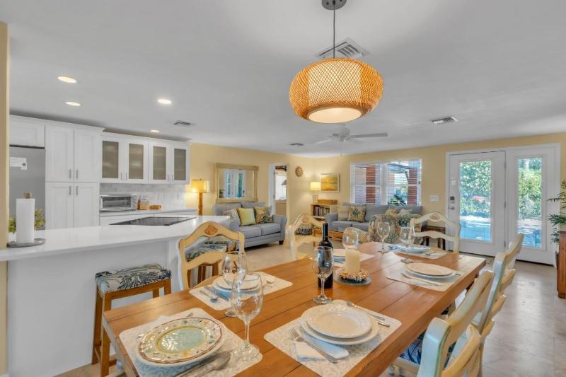 Lake by the Beach home - image 32