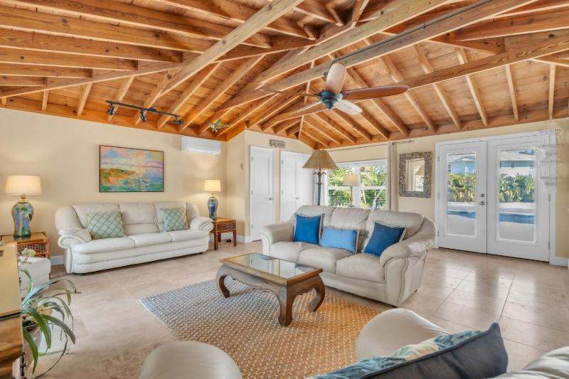 Lake by the Beach home - image 36