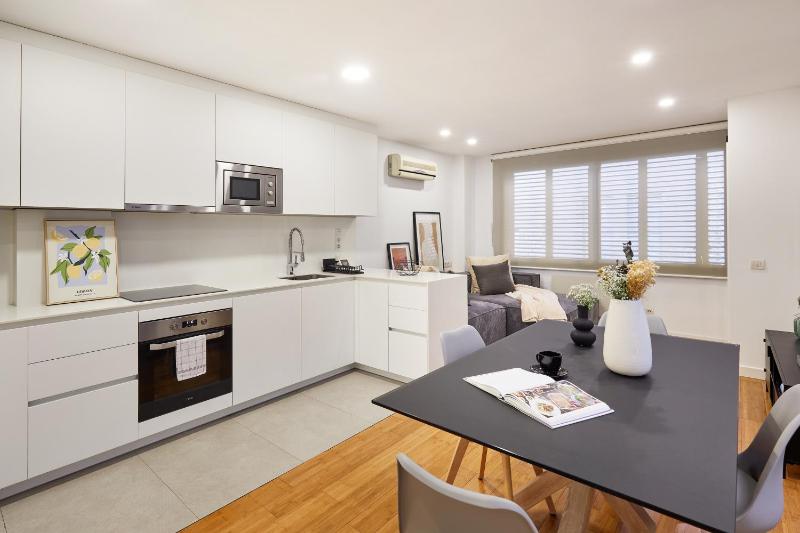 Cozy Apartment III - Les Corts - image 3