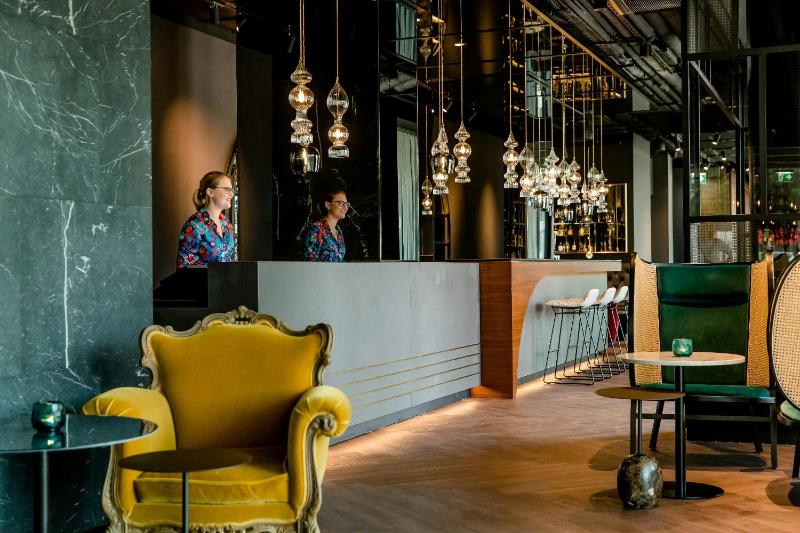 Motel One Salzburg-Mirabell - image 8