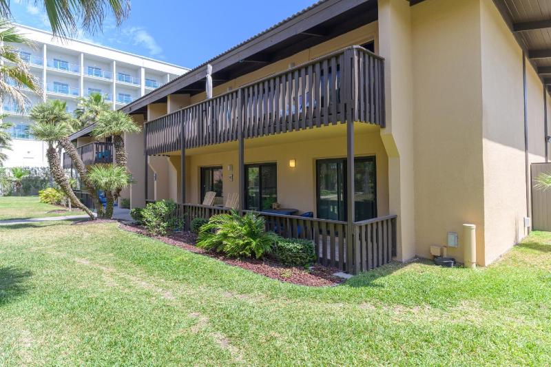 Tiki 218 - Close to the Beach 1BR Condo Sleeps 4 - image 15
