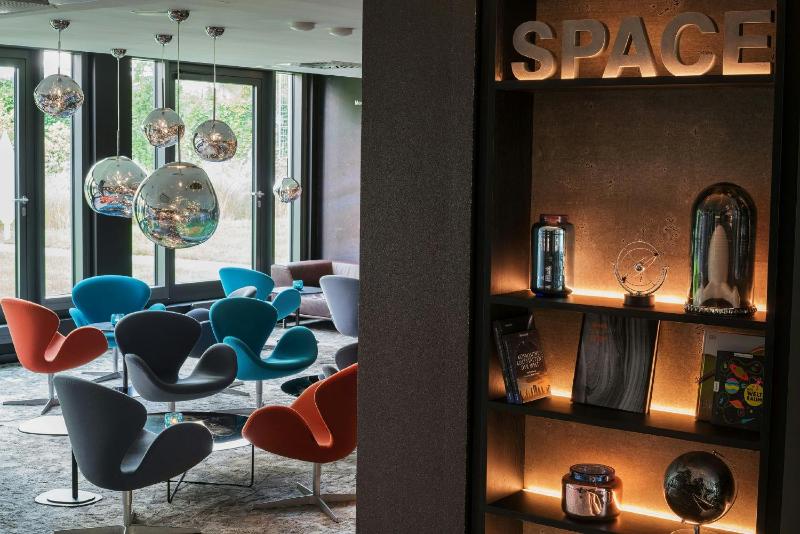 Motel One Berlin-Tiergarten - image 2