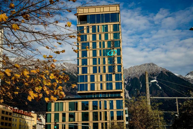 Motel One Innsbruck - image 7