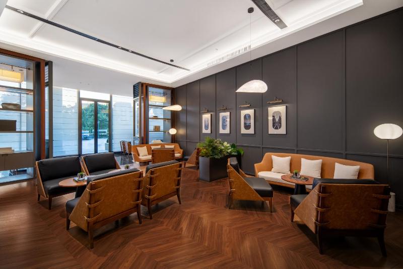 Intercity Hotel Shenzhen Futian Huaqiang North - image 10