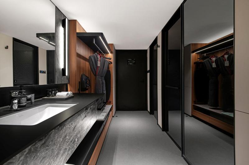 Intercity Hotel Shenzhen Futian Huaqiang North - image 6