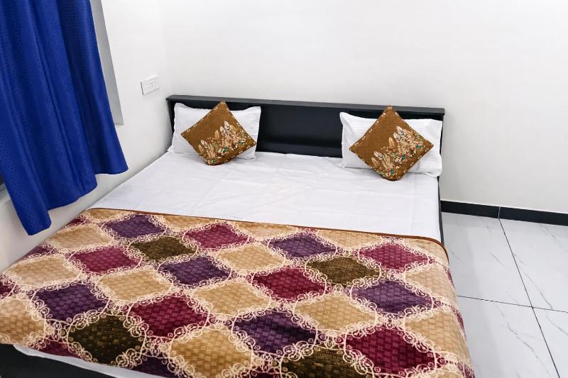 Aadvik Guest House - image 8