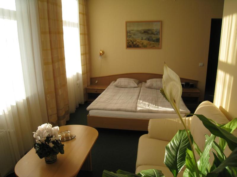 Superior Double Room image 1