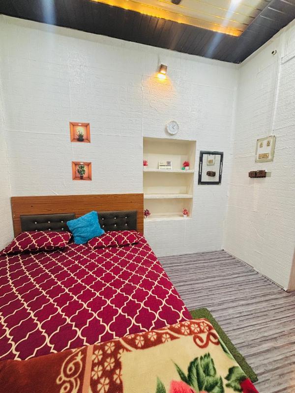 SP guest house 15 km from kashi vishawanath - image 11