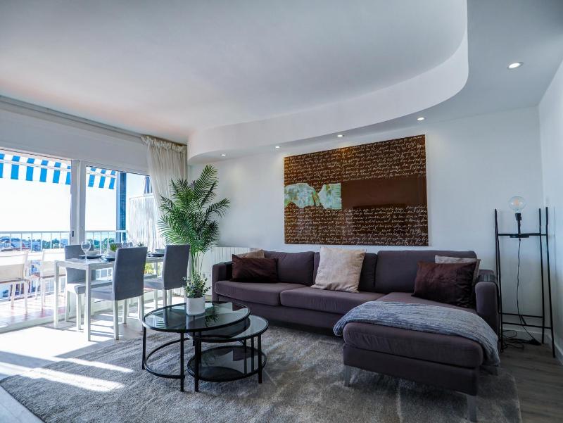 Urban Waves by Hello Homes Sitges - image 14