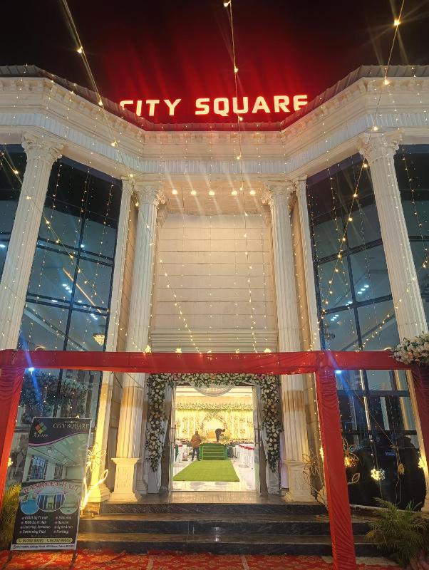 City Square banquet and clubhouse - image 16