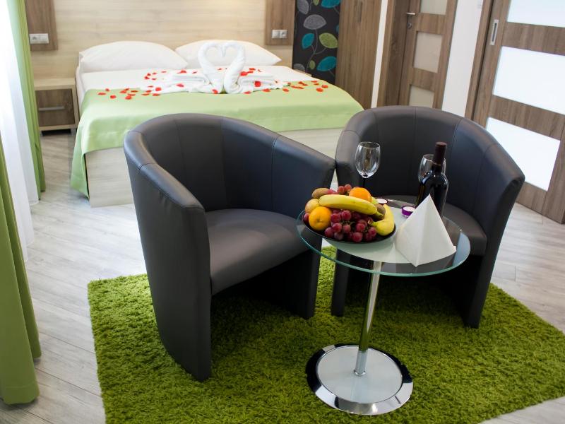 Superior Double Room with Terrace image 3