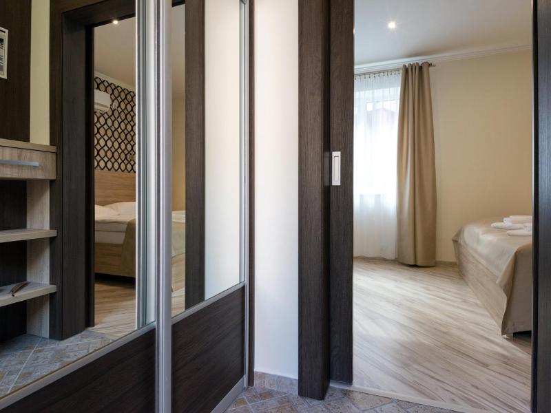Superior Double Room with Terrace image 2