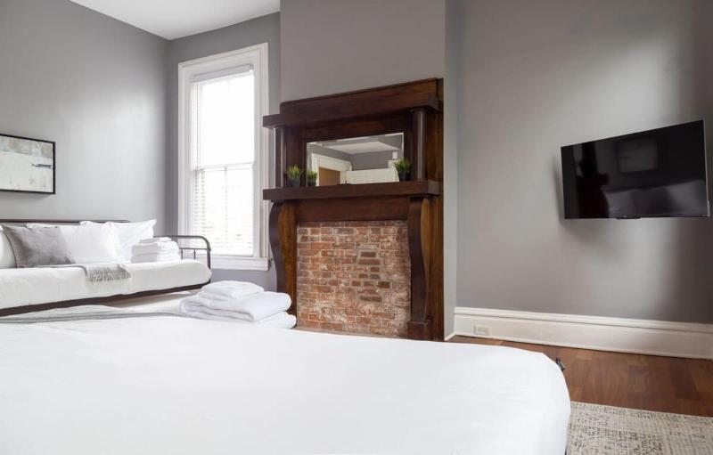 Gorgeous Benton Park Manor ABODEbucks - image 13