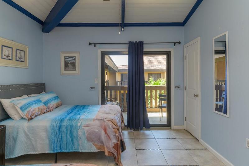 Tiki 331 - Oceanview 1BR Condo Sleeps 6 with Pools - image 16