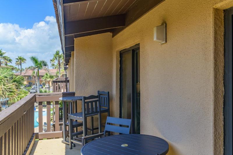 Tiki 331 - Oceanview 1BR Condo Sleeps 6 with Pools - image 35