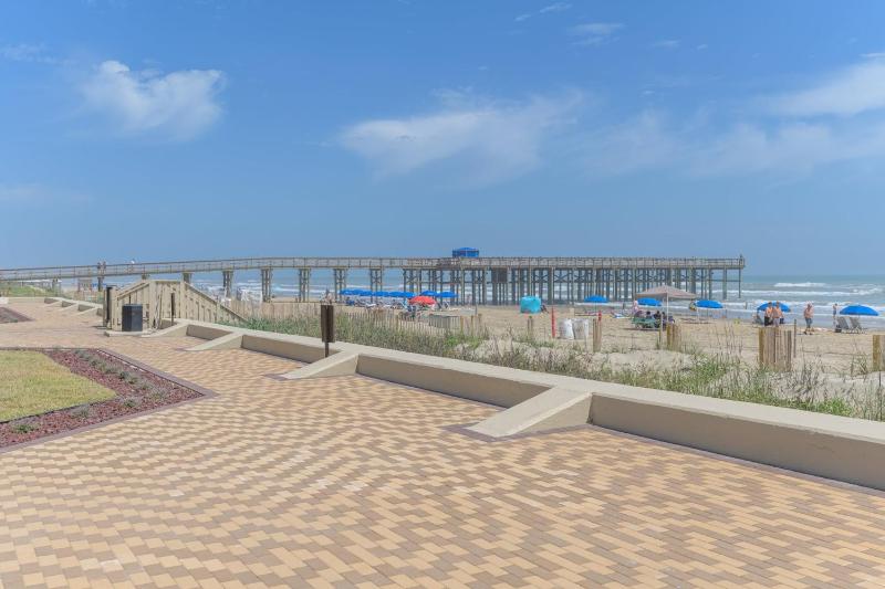 Tiki 331 - Oceanview 1BR Condo Sleeps 6 with Pools - image 34