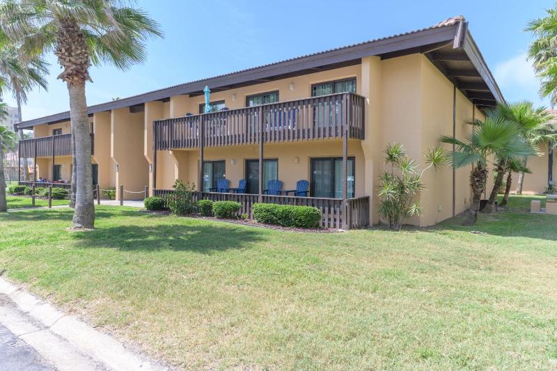 Tiki 331 - Oceanview 1BR Condo Sleeps 6 with Pools - image 18