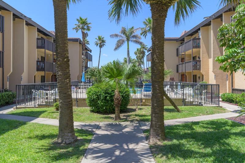 Tiki 331 - Oceanview 1BR Condo Sleeps 6 with Pools - image 31