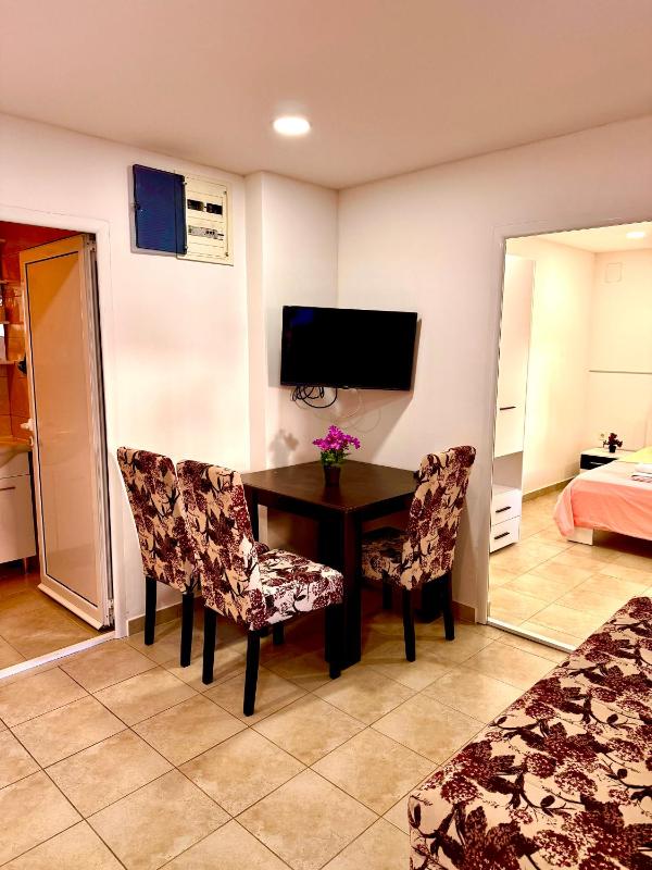 Adriatic Stay Apartments - image 15