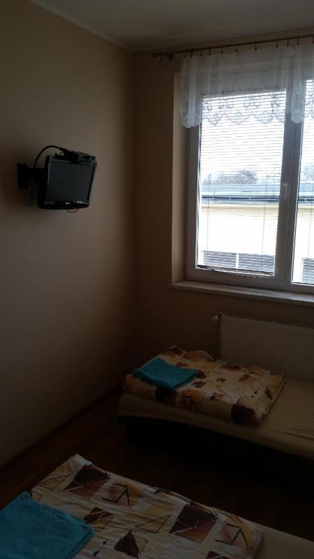 Double Room with Shared Bathroom image 2
