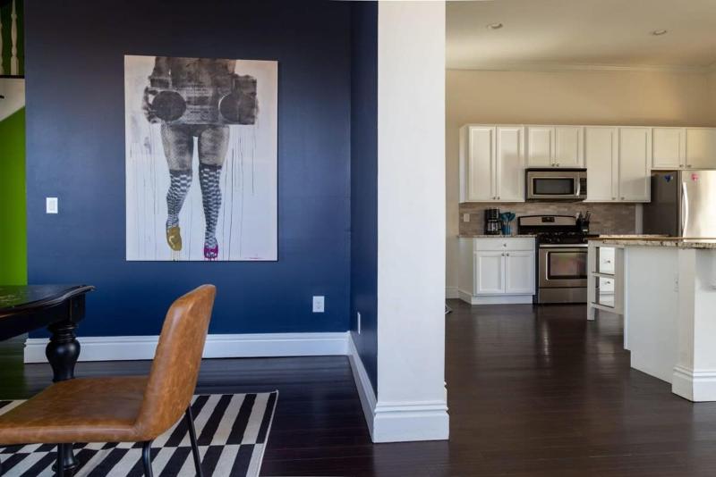Amazing STL Retreat ABODEbucks - image 5