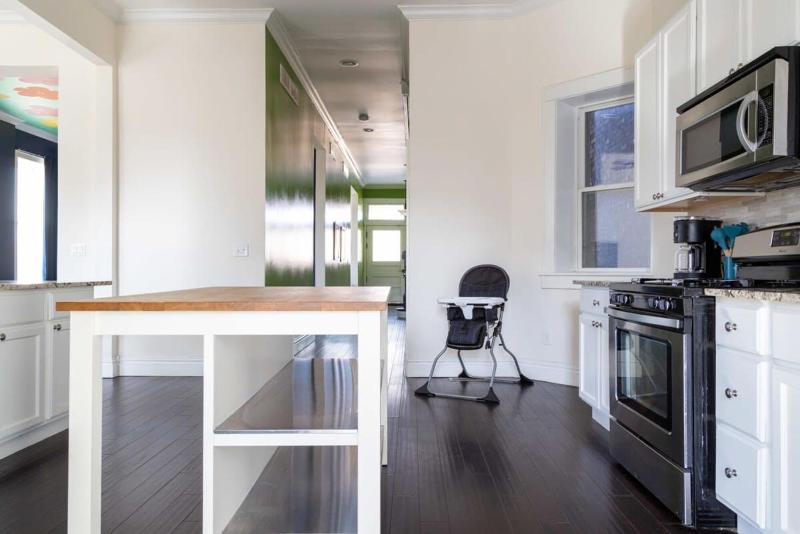 Amazing STL Retreat ABODEbucks - image 8