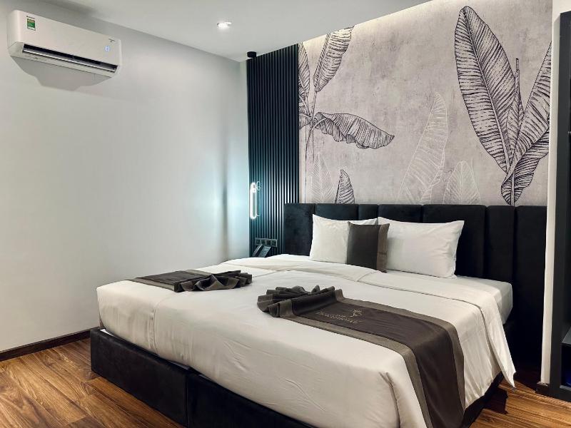 LION 12 Hotel - image 12