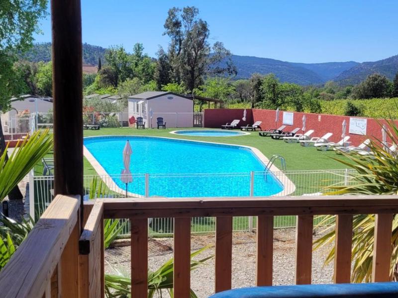 Tente Lodge avec Terrasse et Jacuzzi 6 Personnes - API-1-52-1705 - image 22